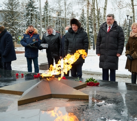 29 декабря у мемориала Вечный огонь в Обнинске состоялось традиционное мероприятие