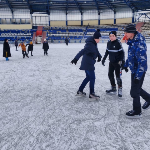 Катки Серпухова готовы принять отдыхающих