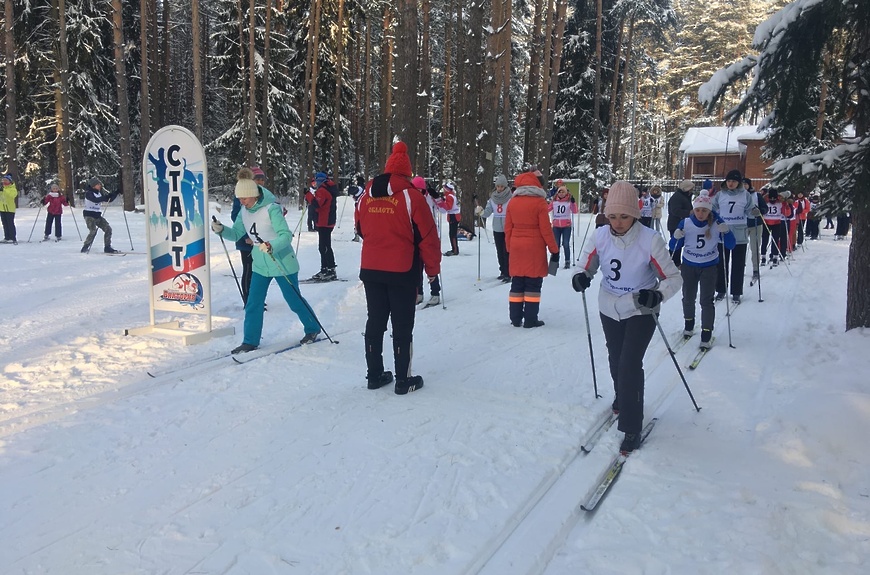 6 февраля прошли соревнования по лыжным гонкам среди работников образовательных учреждений городского округа Егорьевск