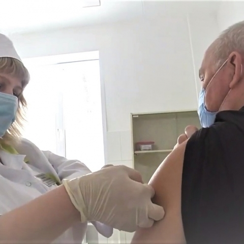 В Егорьевске продолжается массовая вакцинация от коронавируса