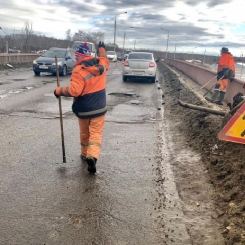В Обнинске идет ямочный ремонт на северном въезде в город