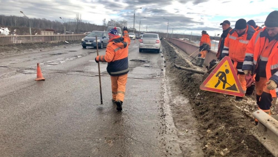 В Обнинске идет ямочный ремонт на северном въезде в город