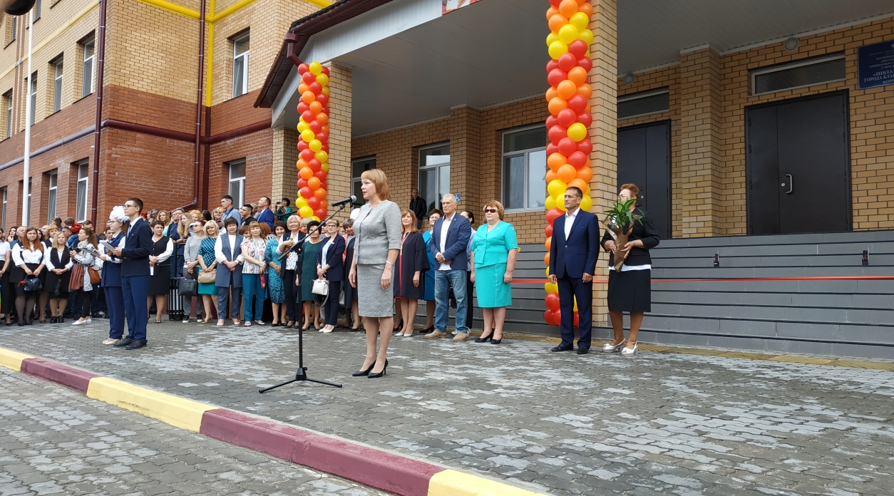 «Курчатовский институт» будет курировать ФТШ. 1 апреля она начнет работать в новой современной школе в Заовражье