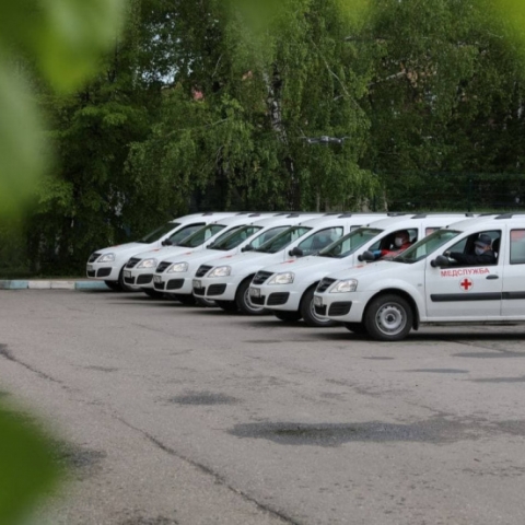 Егорьевская ЦРБ получила 6 автомобилей для неотложной помощи