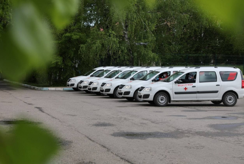 Егорьевская ЦРБ получила 6 автомобилей для неотложной помощи