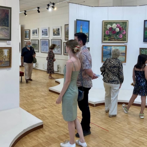 В Музее истории открылась замечательная выставка «Обнинск – город художников»!