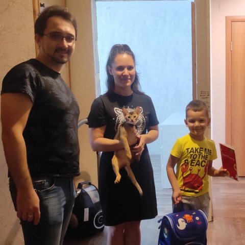 В Егорьевске будущим первоклассникам вручили рюкзаки