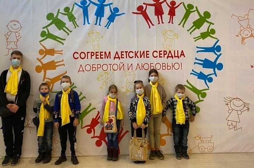 Юные пущинцы участвовали в областной акции «Согреем детские сердца добротой и любовью»