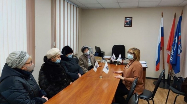 В Общественной приёмной местного отделения «Единой России» состоялась очередная встреча с матерями погибших серпуховичей