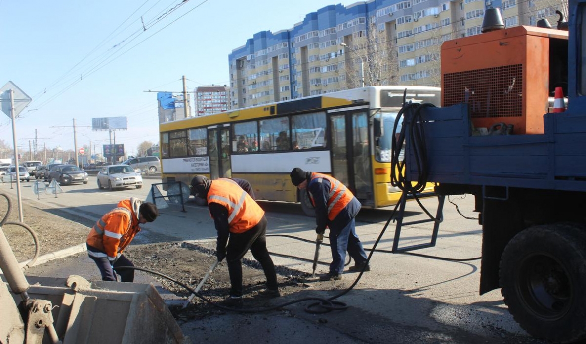 В Обнинске продолжают ремонтировать дороги