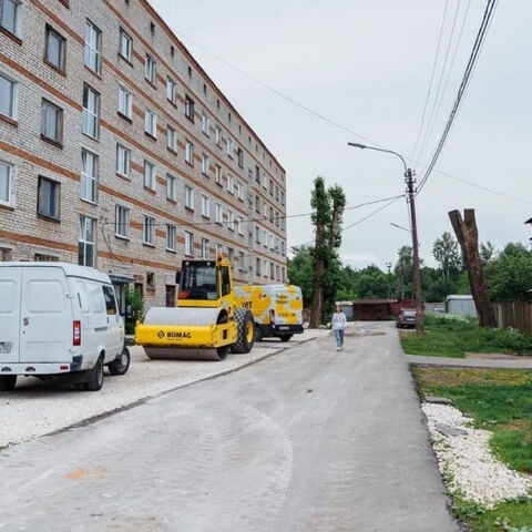 На улице Кирова в городе Куровское обустроят парковки и тротуары