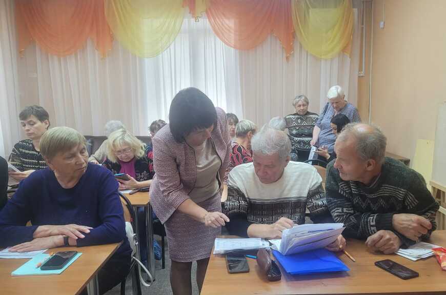 Специалисты МосОблЕИРЦ «Егорьевск» провели мастер‑класс для участников программы «Активное долголетие»