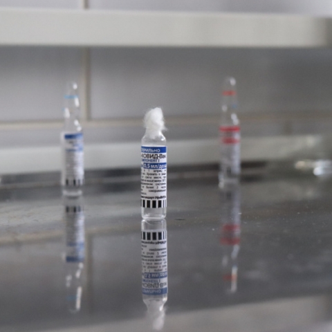 В Егорьевск поступила назальная вакцина против коронавируса