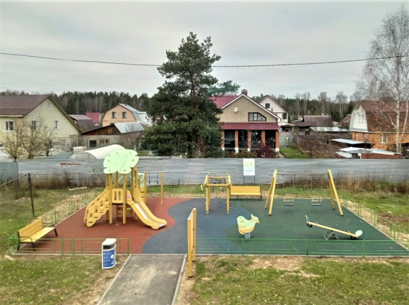 Для комфорта жителей округа до конца года в 30 дворах обновят асфальт, в 15 обустроят детские площадки