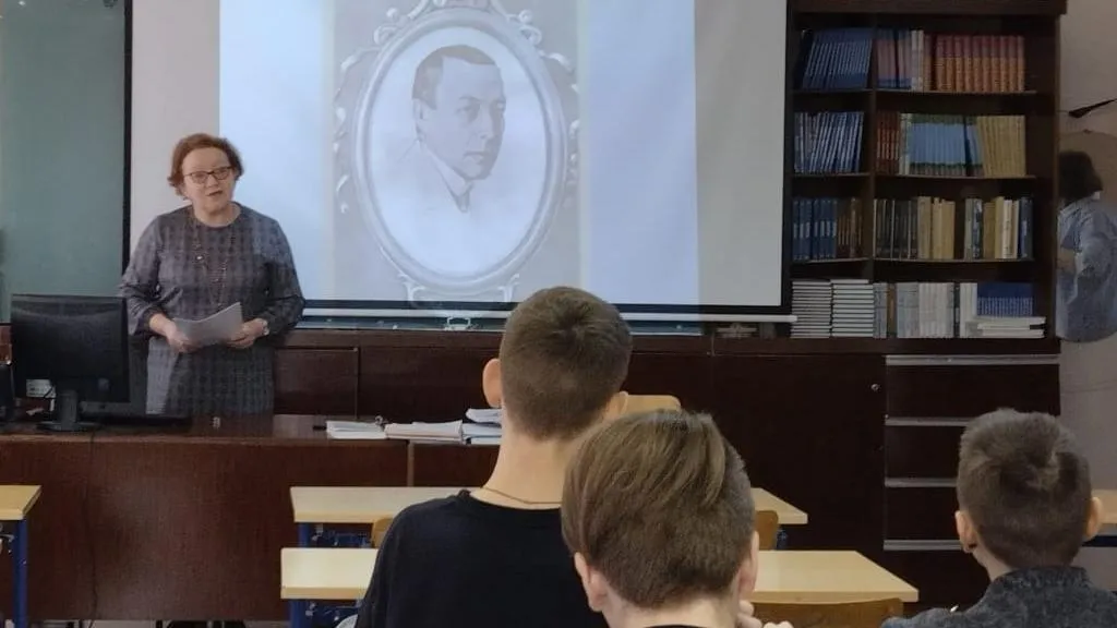 Егорьевским студентам рассказали о творчестве Сергея Рахманинова
