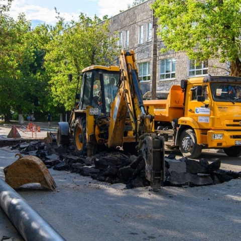 В Обнинске продолжается ямочный ремонт дорог