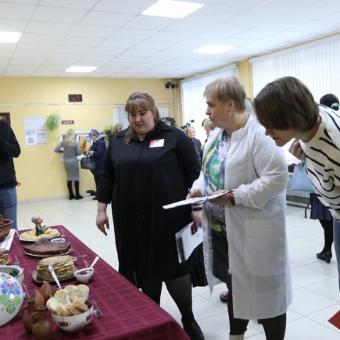 В честь Дня народного единства в Егорьевске провели конкурс национальных блюд народов России