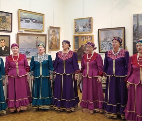 В городском филиале Бородинского музея выступил хор «Надежда»