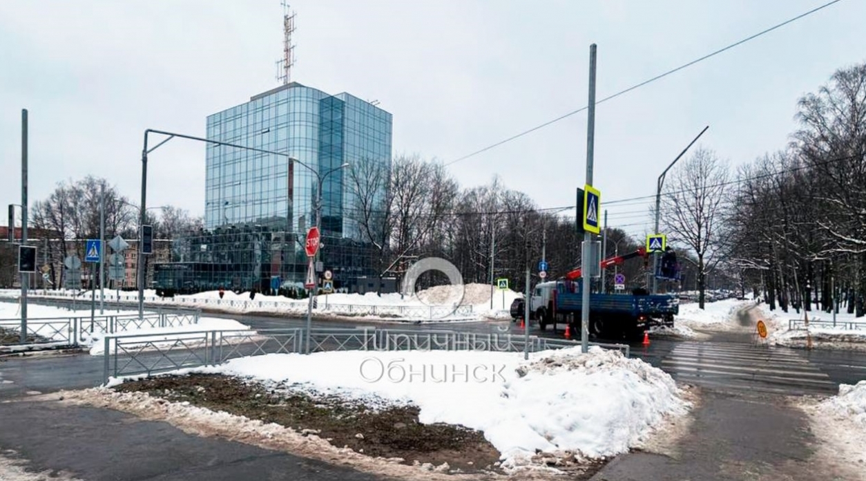 Около МРНЦ в Обнинске установили светофоры