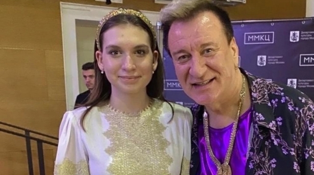 Юная жительница Егорьевска успешно выпустила на федеральном вокальном конкурсе