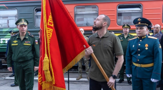 Через всю Россию проедет Поезд Победы. И первую остановку он сделал в Калуге