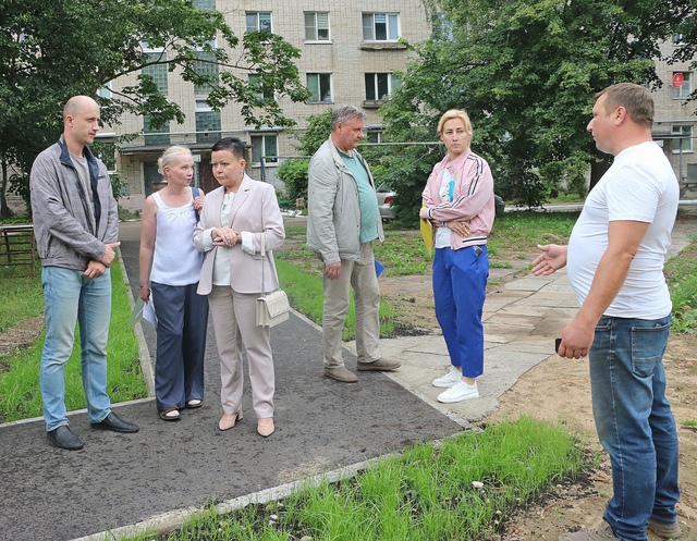 В Обнинске продолжается благоустройство городских территорий по заявкам ТОС