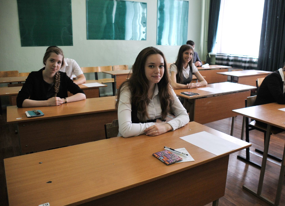 Более одной тыс. коломенских и озерских одиннадцатиклассников сдадут ЕГЭ в этом году