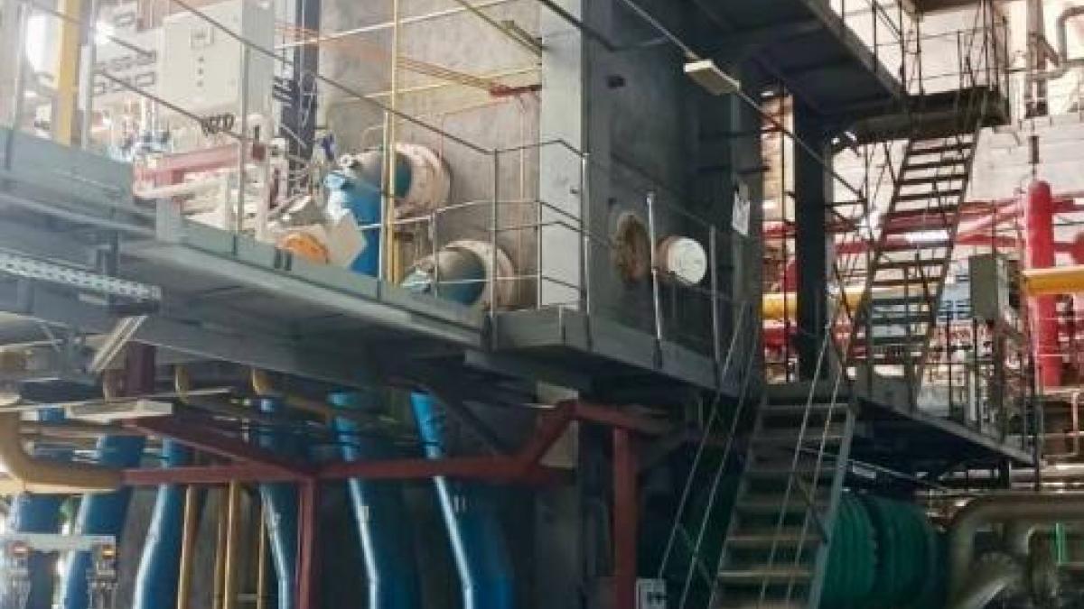 В Обнинске продолжается подготовка к отопительному сезону: ремонт котлов и замена теплосетей