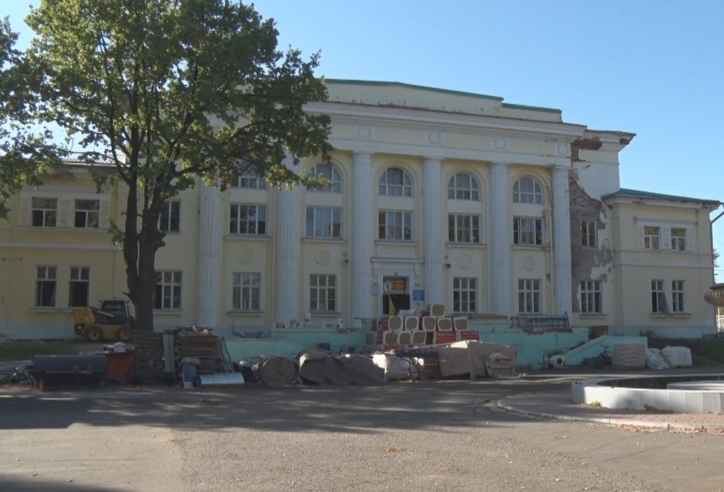 Демонтажные работы на стадионе «Металлург» выполнены больше чем наполовину