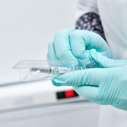 Можайск продолжает борьбу с гриппом: жителям делают прививки в больнице и мобильной клинике