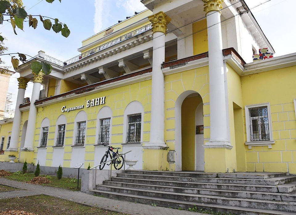 Ровесникам города меняют крышу: впервые за 87 лет городские бани капитально отремонтируют