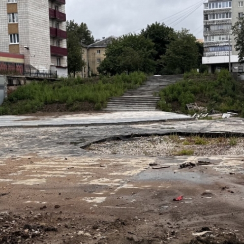 Власти Обнинска официально признали, что в этом году полностью завершить работы в Репинском овраге не получится