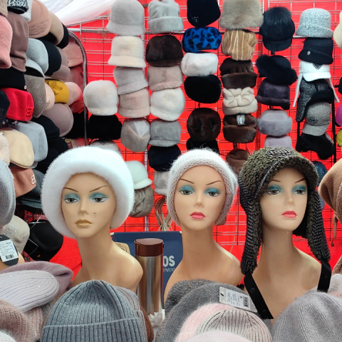 Мед, колбасы, сухофрукты или текстиль можно купить на ярмарке в Можайске