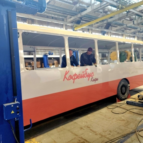 Вместо утиля — в кафе: какой путь проделал легендарный ЛиАЗ перед вторым рождением в Подмосковье