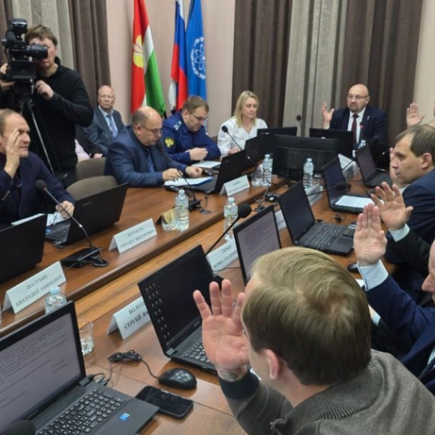 22 минуты, 16 вопросов, и за все – единогласное голосование: Собрание Обнинска вновь ставит скоростные рекорды