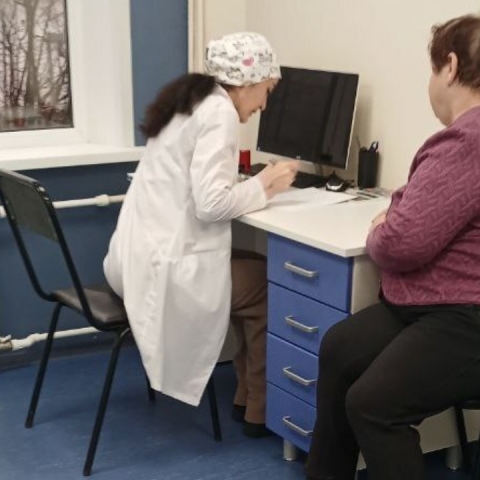 Записаться на прием к врачам «узких» специальностей можно через терапевта