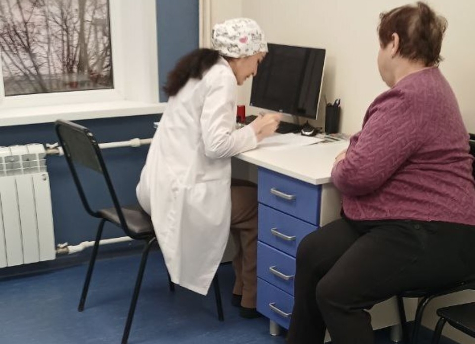 Записаться на прием к врачам «узких» специальностей можно через терапевта