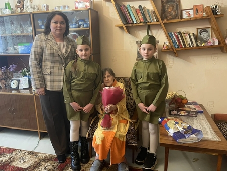 Блокадников поздравили с Днем освобождения Ленинграда