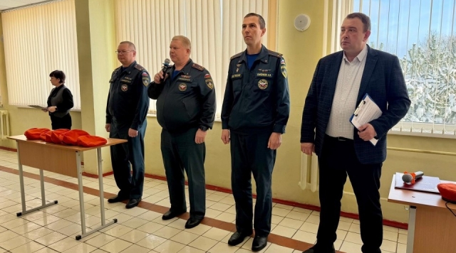 Будущие спасатели приняли присягу в Орехово-Зуеве