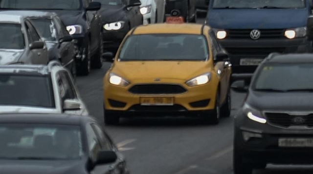 Движение автотранспорта временно ограничено на улице Смычка