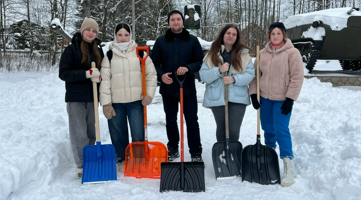 Молодежный Совет активно участвует в благоустройстве города
