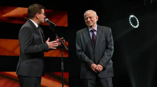 «Папа» самого быстрого в мире тепловоза назван «Светлым прошлым»