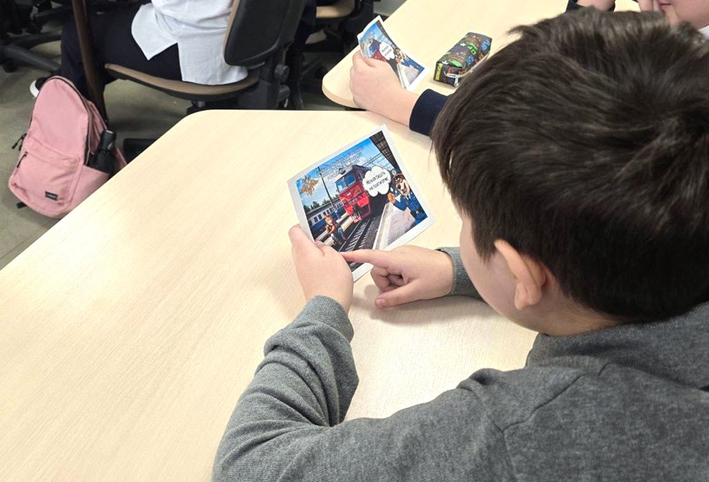 Смертельное напряжение и правила перехода: о чем предупредили пятиклассников