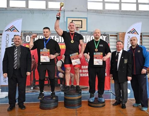 В Ступино состоялся чемпионат по жиму лежа памяти пауэрлифтера Александра Шпака