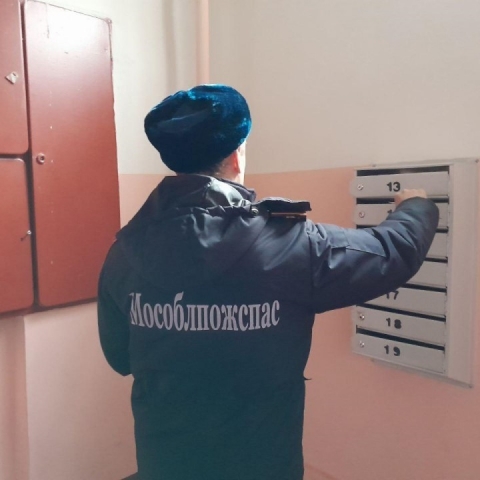 Легче предупредить, чем потушить: пожарные раздали памятки и спасли день в Егорьевске