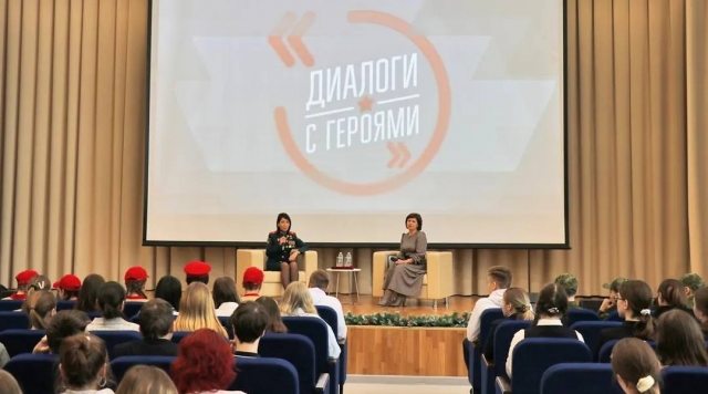 Подвиг медсестры: честный разговор о мужестве прошел в школе № 9