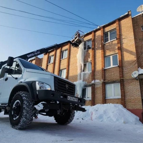 Егорьевские коммунальщики объявили войну сосулькам