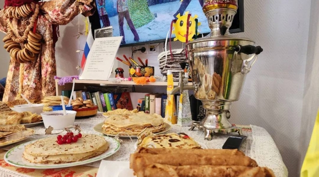 Блины, игры и огненное шоу: Широкая Масленица пройдет в КЦ «Журавушка»