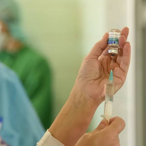 В Орехово-Зуевской больнице проходит вакцинация от пневмококка для жителей старше 60 лет