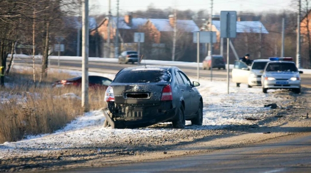 Столкнулись сразу 12 авто: полиция установит обстоятельства ДТП на трассе М-4 «Дон»